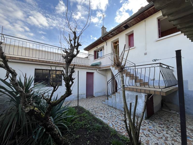 Vente Maison MONTLUCON - 7 pièces -102 m² - (03100)