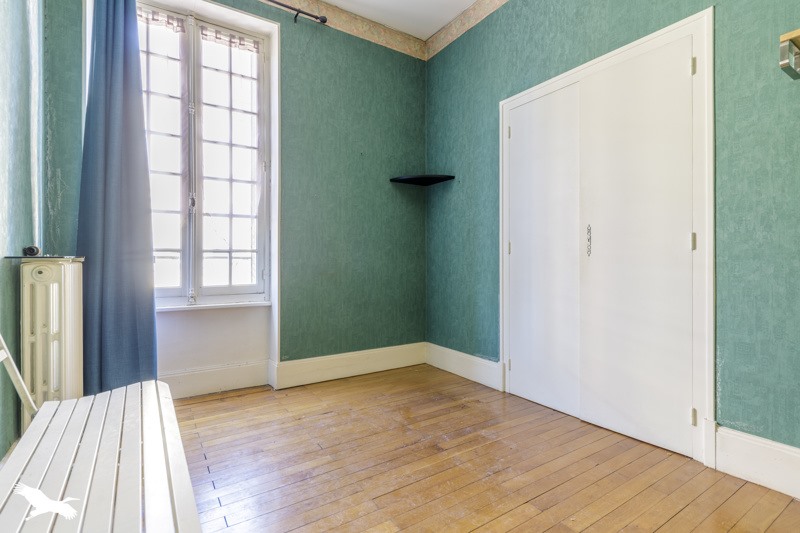 Vente Maison MONTLUCON - 7 pièces -162 m² - (03100)