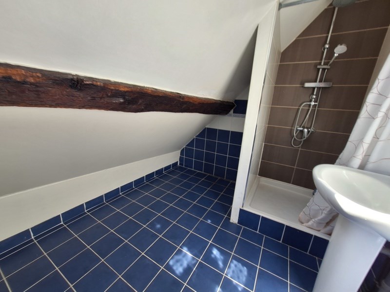 Vente Appartement MONTLUCON - 4 pièces -96 m² - (03100)