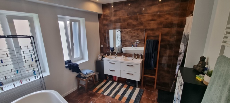 Vente Maison MONTLUCON - 5 pièces -99 m² - (03100)