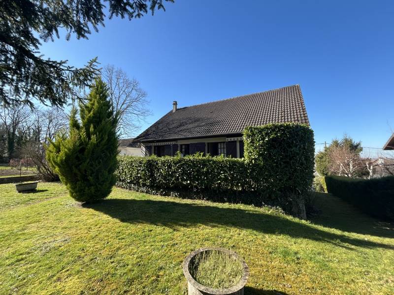 Vente Maison MONTLUCON - 6 pièces -150 m² - (03100)