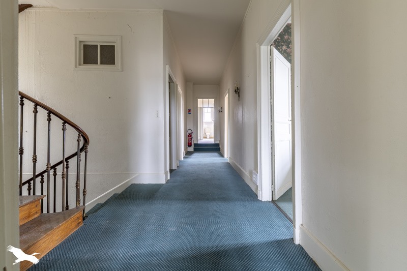 Vente Maison COMMENTRY - 13 pièces -344 m² - (03600)