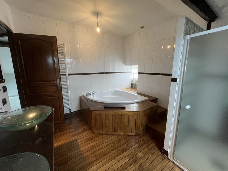Vente Maison MONTLUCON - 7 pièces -164 m² - (03100)