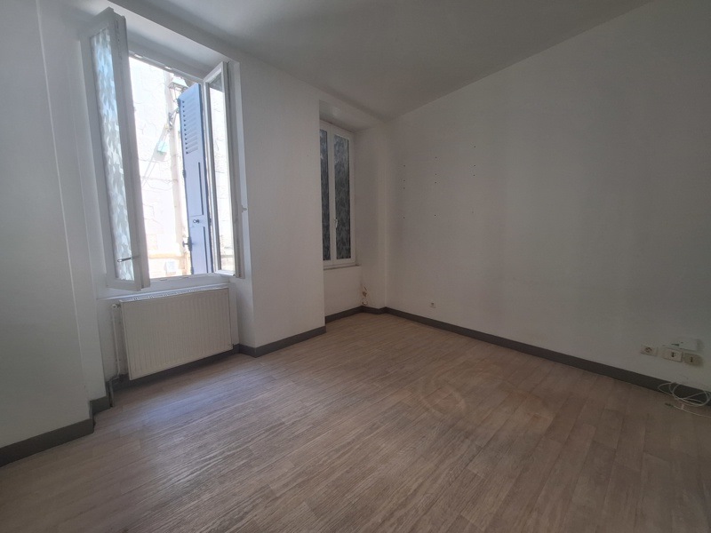 Vente Appartement MONTLUCON - 3 pièces -57 m² - (03100)