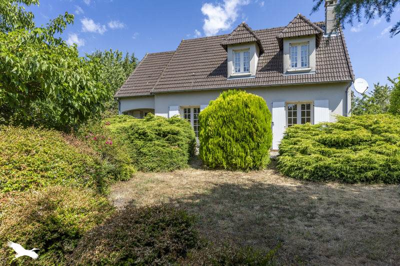 Vente Maison NERIS LES BAINS 03310 8 pièces - 145 m²