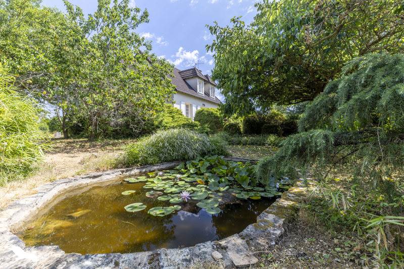 Vente Maison NERIS LES BAINS - 8 pièces -145 m² - (03310)