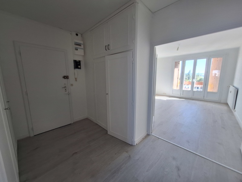 Vente Appartement MONTLUCON - 3 pièces -65 m² - (03100)