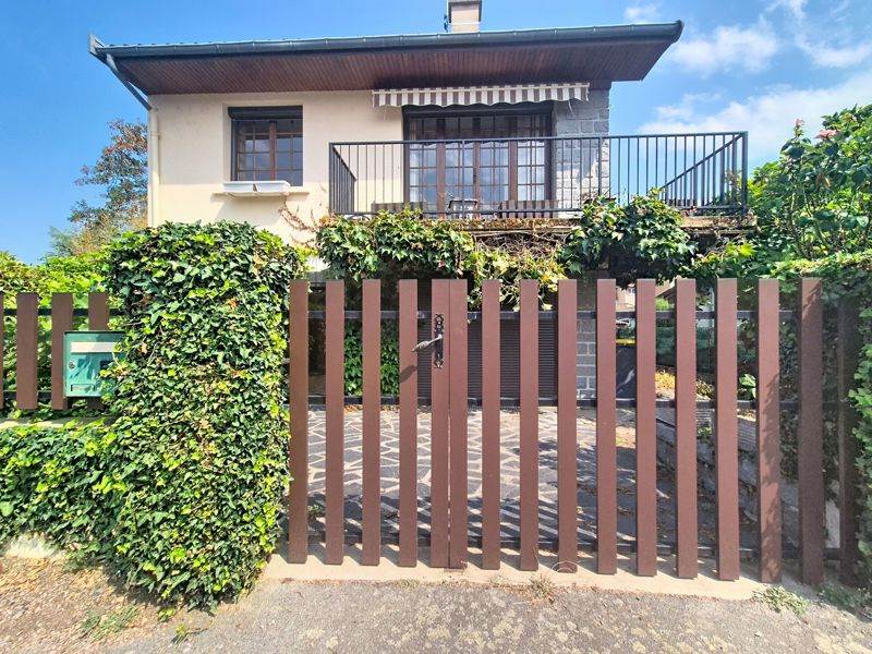 Vente Maison MONTLUCON - 6 pièces -138 m² - (03100)