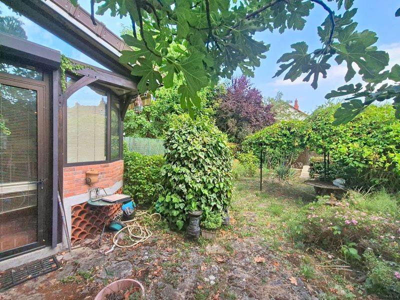 Vente Maison MONTLUCON - 6 pièces -138 m² - (03100)