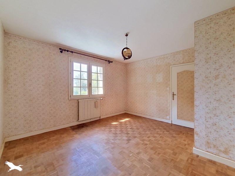 Vente Maison Saint-Angel - 8 pièces -170 m² - (03170)