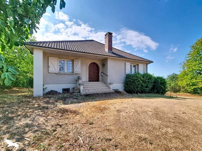 Vente Maison Saint-Angel - 8 pièces -170 m² - (03170)