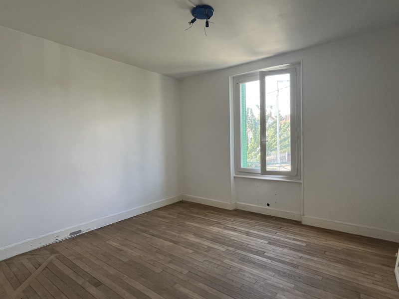 Vente Maison Montluçon - 5 pièces -120 m² - (03100)