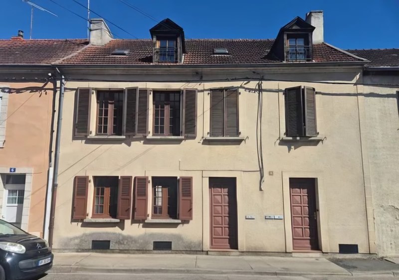 Vente Immeuble Montluçon - -  135 m² - (03100)