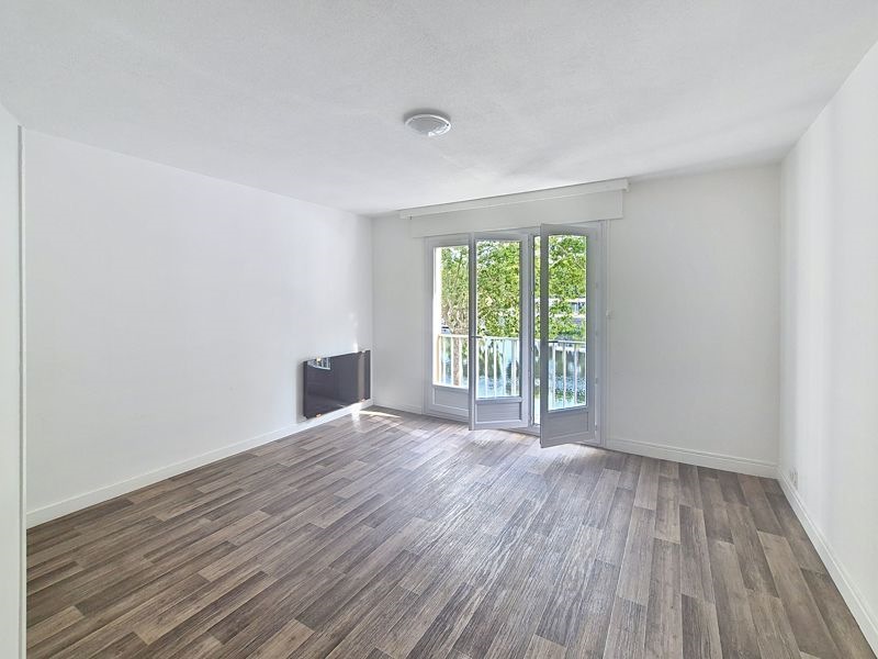 Vente Appartement Montluçon - 2 pièces -54 m² - (03100)
