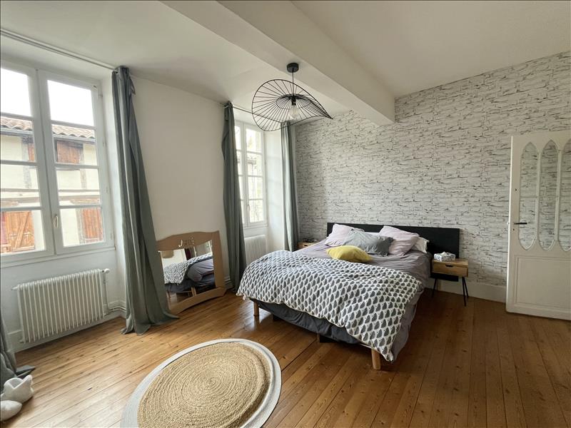 Vente Maison NERAC - 5 pièces -164 m² - (47600)
