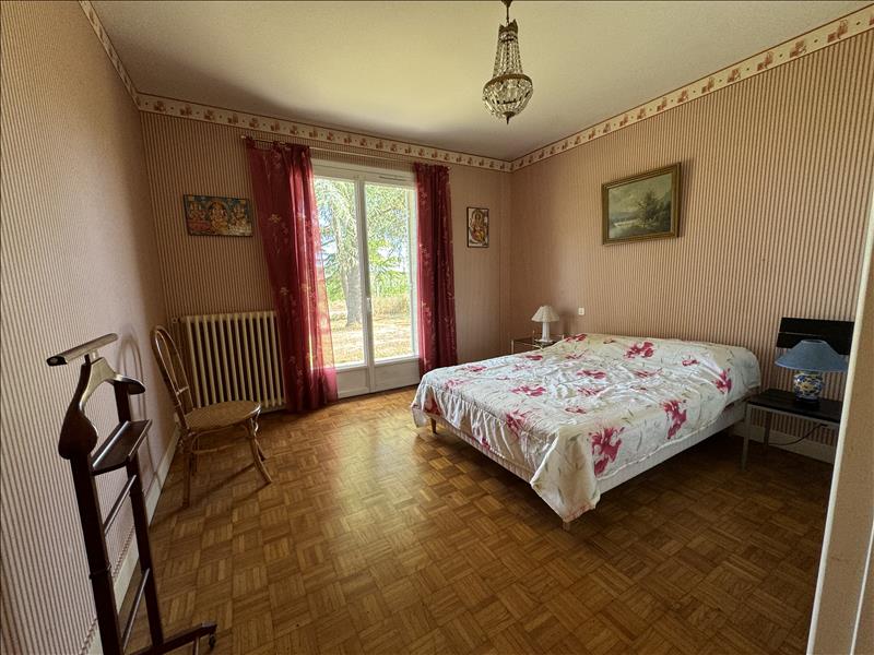 Vente Maison FAUGUEROLLES - 5 pièces -168 m² - (47400)