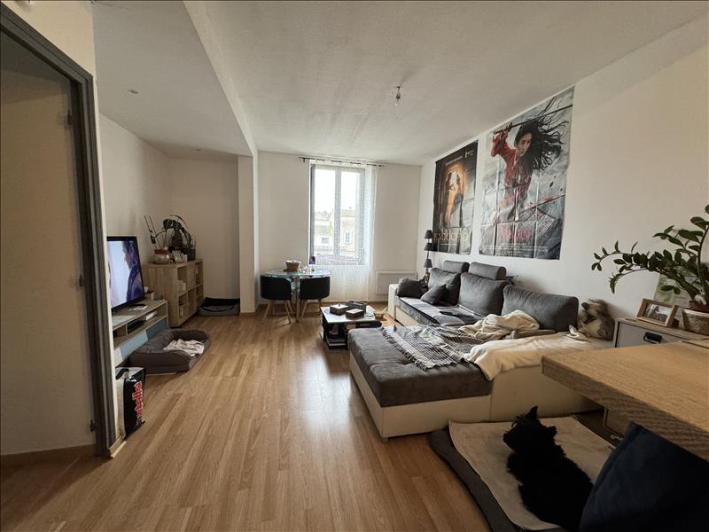 Vente Appartement Tonneins - 2 pièces -49 m² - (47400)