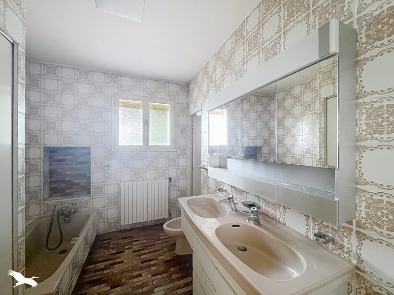 Vente Maison Agmé - 9 pièces -245 m² - (47350)