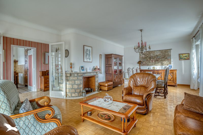 Vente Maison AIGUILLON - 7 pièces -193 m² - (47190)