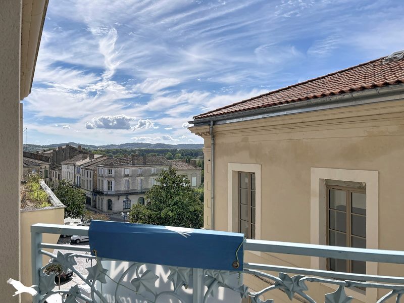 Vente Appartement Tonneins - 2 pièces -65 m² - (47400)