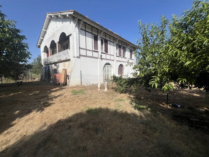Vente Maison SENESTIS - 4 pièces -131 m² - (47430)