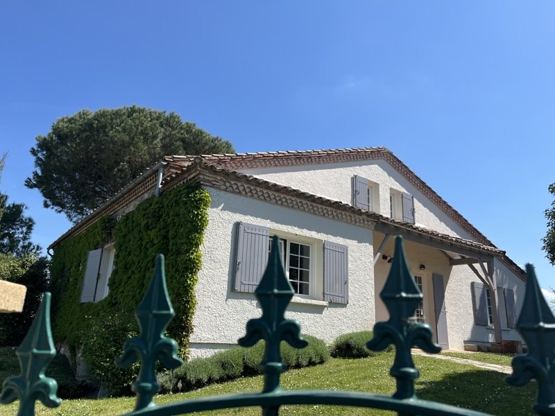 Vente Maison TONNEINS - 6 pièces -220 m² - (47400)