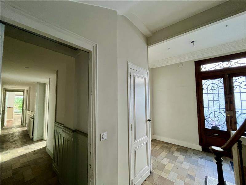 Vente Maison BORDEAUX - 8 pièces -180 m² - (33800)