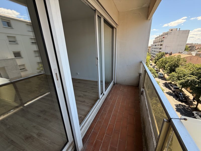 Vente Appartement BORDEAUX - 1 pièce -28 m² - (33800)