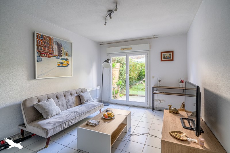 Vente Appartement BORDEAUX - 2 pièces -33 m² - (33800)