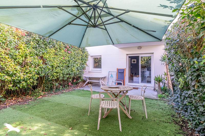Vente Appartement BORDEAUX - 2 pièces -33 m² - (33800)