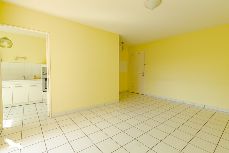 Vente Appartement BORDEAUX - 2 pièces -48 m² - (33800)