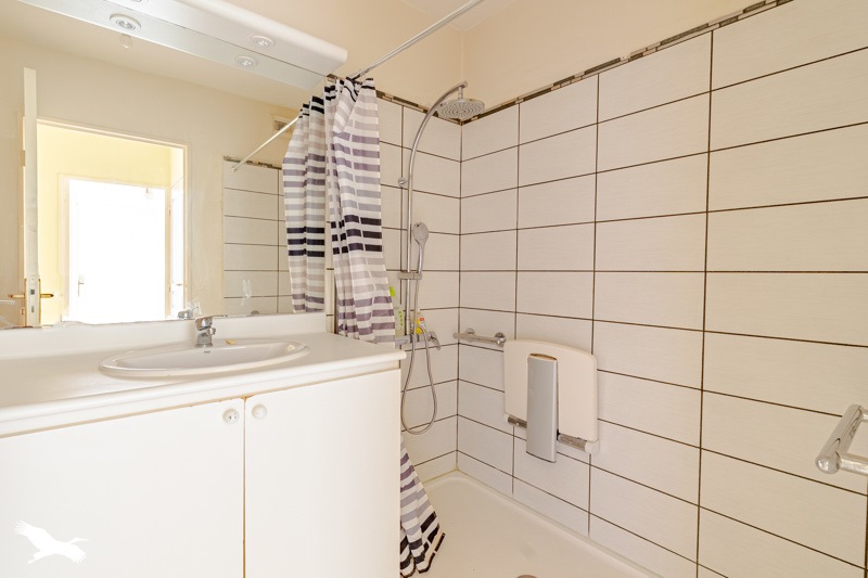 Vente Appartement BORDEAUX - 2 pièces -48 m² - (33800)