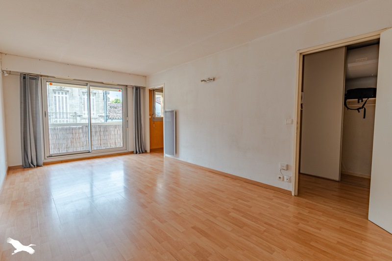 Vente Appartement BORDEAUX - 2 pièces -45 m² - (33800)