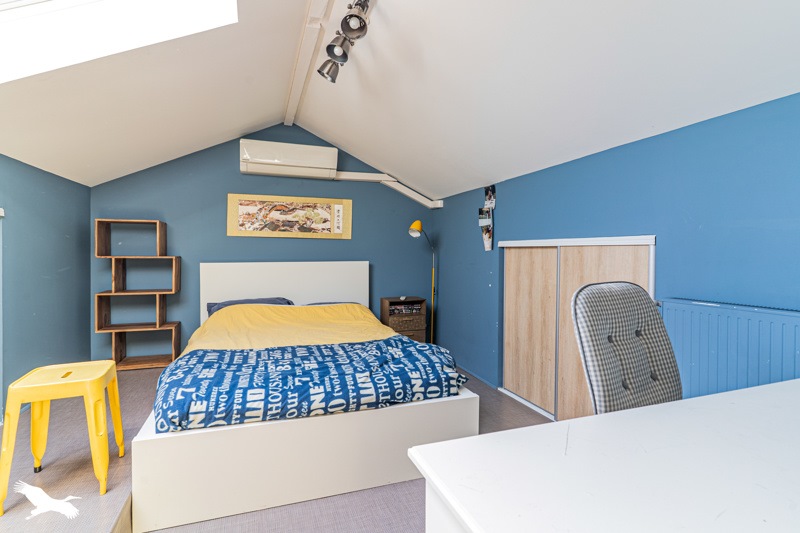 Vente Appartement BORDEAUX - 6 pièces -138 m² - (33800)