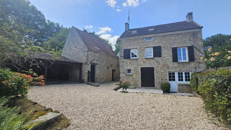 Vente Maison WY DIT JOLI VILLAGE - 7 pièces -189 m² - (95420)