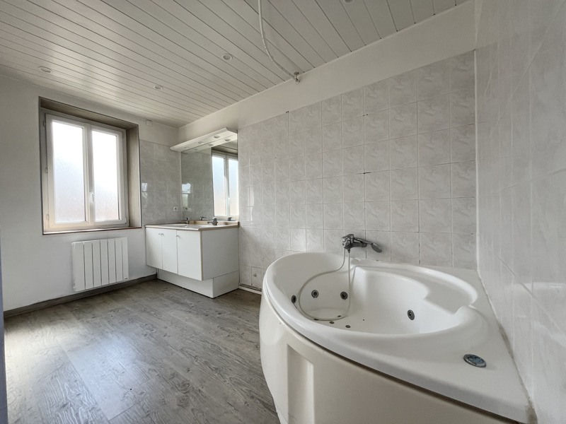Vente Maison CHAUSSY - 6 pièces -135 m² - (95710)