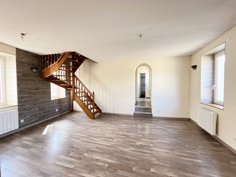 Vente Maison CHAUSSY - 6 pièces -135 m² - (95710)