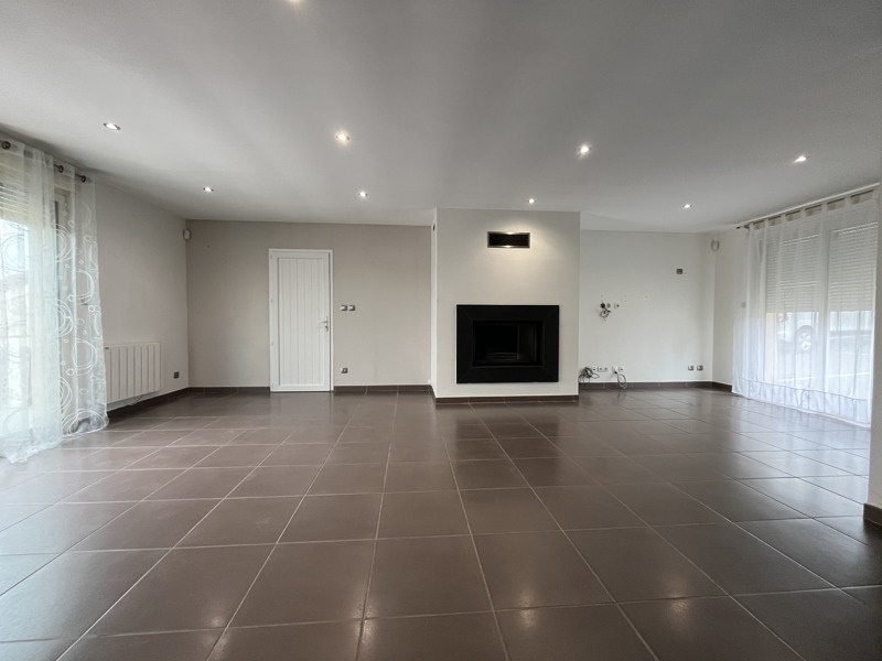 Vente Maison AUTHEVERNES - 6 pièces -152 m² - (27420)