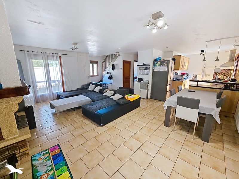 Vente Maison HADANCOURT LE HAUT CLOCHER - 5 pièces -100 m² - (60240)