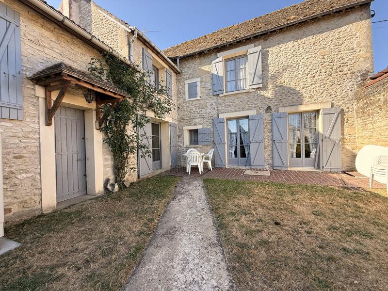 Vente Maison LA CHAPELLE EN VEXIN - 5 pièces -134 m² - (95420)