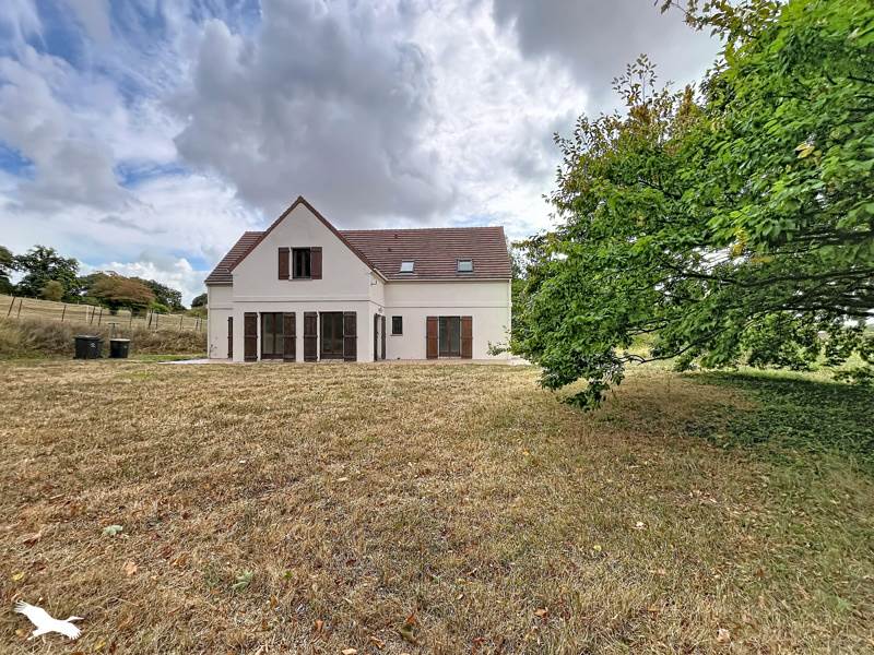 Vente Maison MONTREUIL SUR EPTE 95770 7 pièces - 211 m²