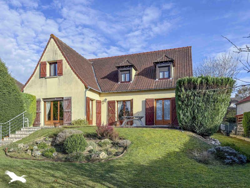 Vente Maison MAULE - 7 pièces -178 m² - (78580)