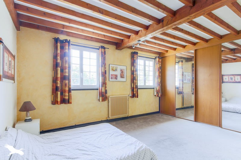 Vente Maison MAULE - 7 pièces -232,7 m² - (78580)
