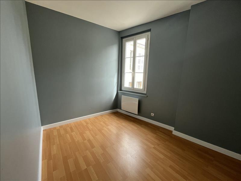 Vente Appartement LOCHES - 5 pièces -83 m² - (37600)