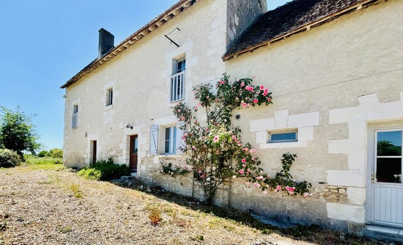 Vente Maison ST JEAN ST GERMAIN - 7 pièces -195 m² - (37600)