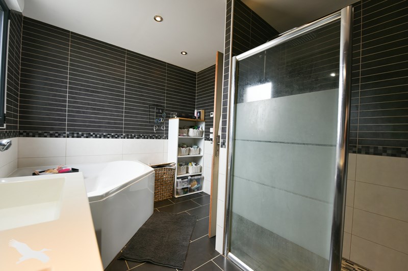 Vente Maison PERRUSSON - 7 pièces -160 m² - (37600)