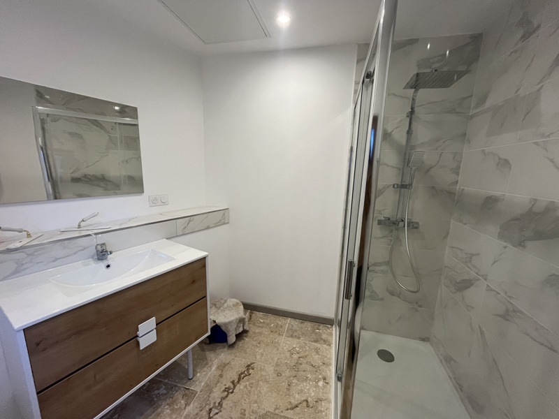 Vente Immeuble LOCHES - -  83 m² - (37600)