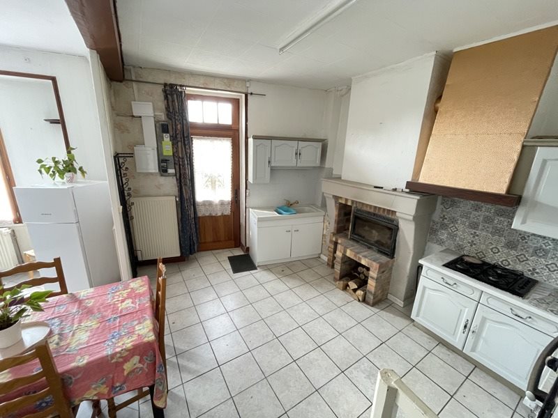 Vente Maison ST HIPPOLYTE - 3 pièces -75 m² - (37600)