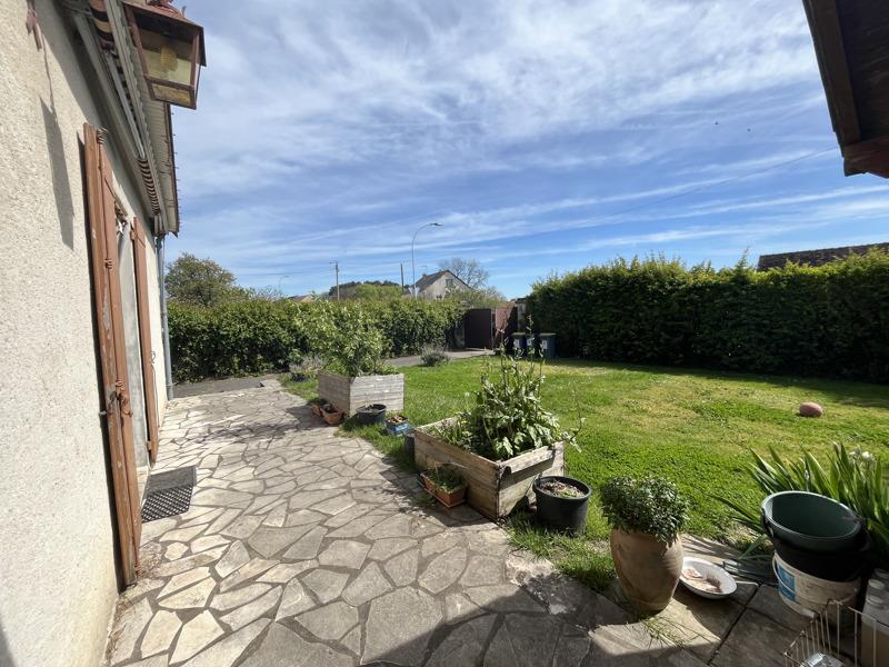 Vente Maison BRIDORE - 10 pièces -233 m² - (37600)