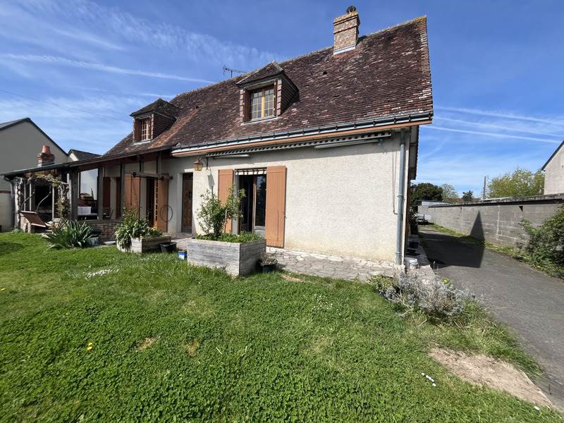 Vente Maison BRIDORE - 10 pièces -233 m² - (37600)
